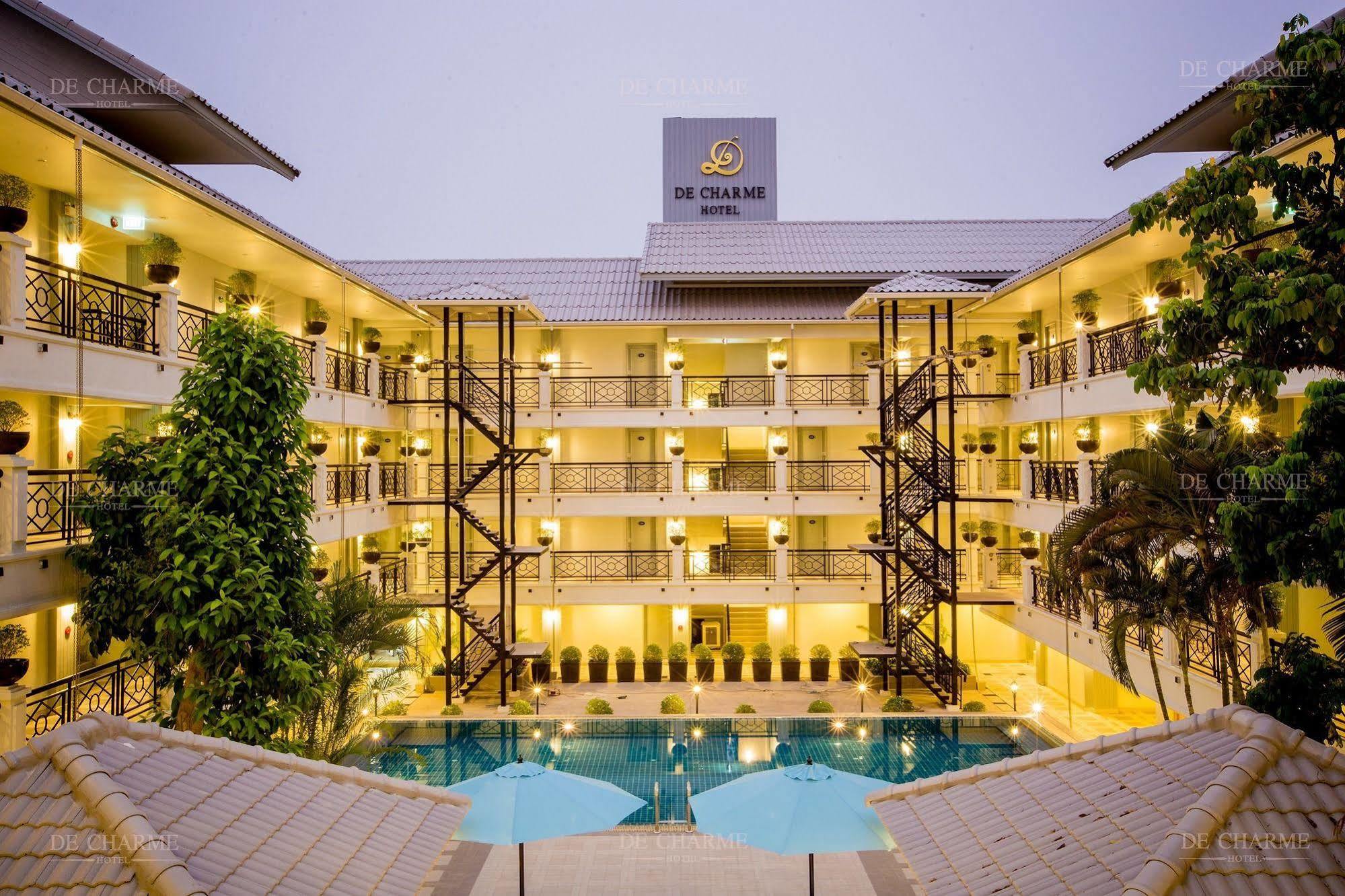Decharme Hotel Чіангмай Екстер'єр фото
